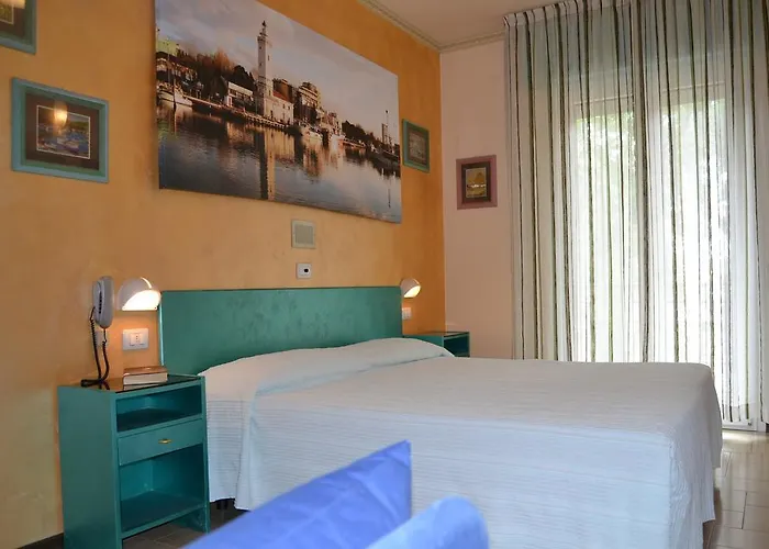 Dreibettzimmer